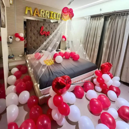 Romantic Heart Tower Decor